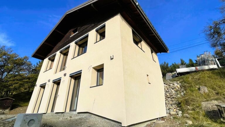 WhatsApp Image 2025-07-26 at 21.35.22 (2)